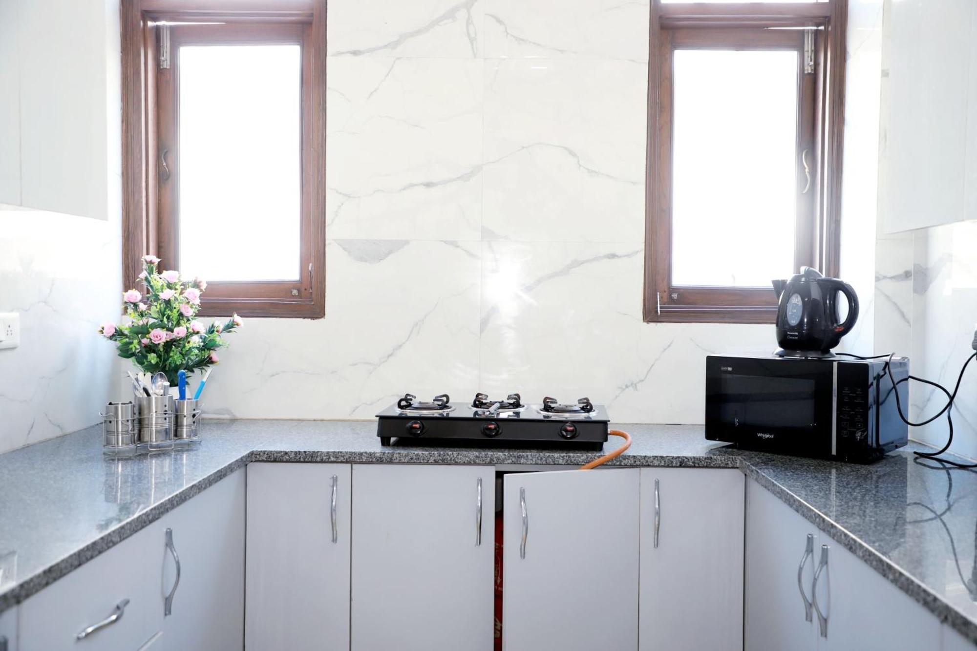 Fortune Home Service Apartment 2Bhk,E28 Saket 2A New Delhi Extérieur photo